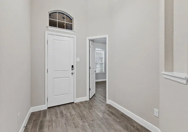 Photo 2 of Sale Pending at 3275 Grayton St, Grand Prairie, TX 76065 | MLS# 21244999 | Listing updated on 2026-08-19