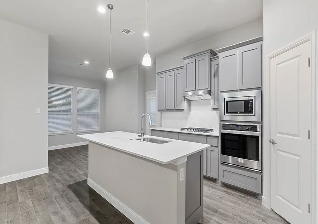 Photo 4 of Sale Pending at 3275 Grayton St, Grand Prairie, TX 76065 | MLS# 21244999 | Listing updated on 2026-08-19