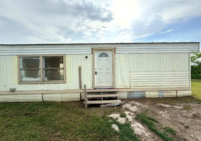 Homes for sale in Midlothian, TX | 4361 Miller Rd, Midlothian, TX 76065 | MLS# 21243101