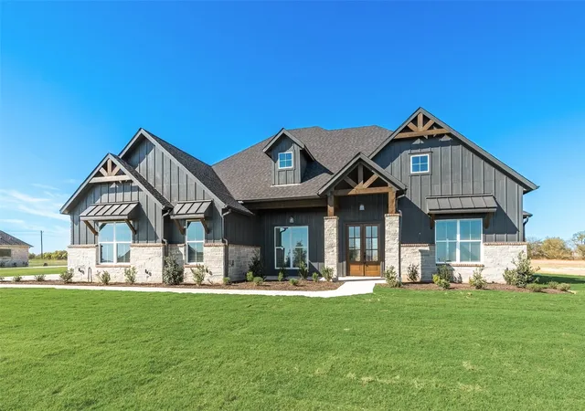 Homes for sale in Valley View, TX | 153 Dove Landing, Valley View, TX 76272 | MLS# 21245665