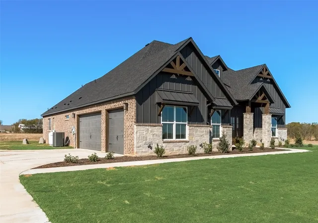 Homes for sale in Valley View, TX | 153 Dove Landing, Valley View, TX 76272 | MLS# 21245665