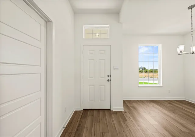 Photo 3 of Sale Pending at 10116 Bethlehem Ct, Waco, TX 76708 | MLS# 21245710 | Listing updated on 2026-09-17