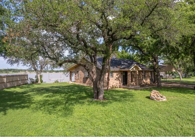 Photo 3 of Single family home for sale at 7850 County Road 551, Brownwood, TX 76801 | MLS# 21245732 | Listing updated on 2026-07-22