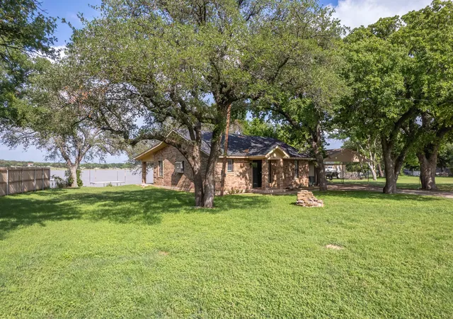 Photo 4 of Single family home for sale at 7850 County Road 551, Brownwood, TX 76801 | MLS# 21245732 | Listing updated on 2026-07-22