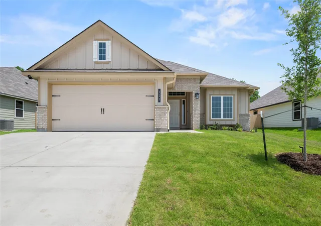 Homes for sale in Mc Gregor, TX | 111 Adaline Bnd, Mc Gregor, TX 76657 | MLS# 21245749