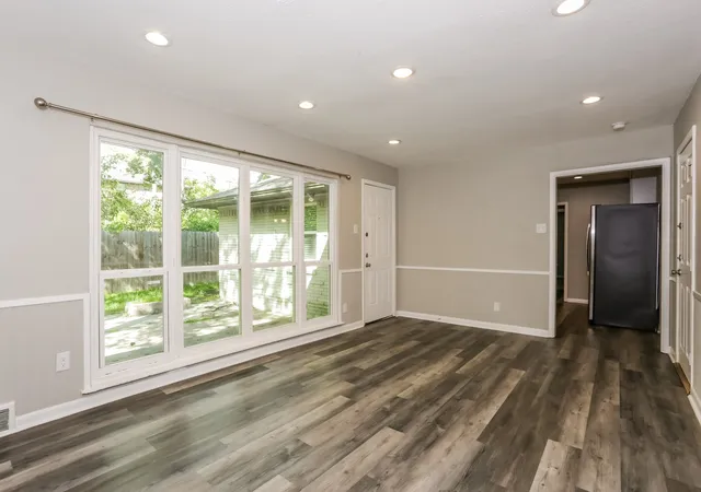 Photo 3 of Single family home for sale at 7347 Maringo Dr, Dallas, TX 75227 | MLS# 21245008 | Listing updated on 2026-08-28