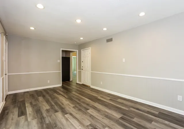 Photo 3 of Single family home for sale at 7347 Maringo Dr, Dallas, TX 75227 | MLS# 21245008 | Listing updated on 2026-08-28