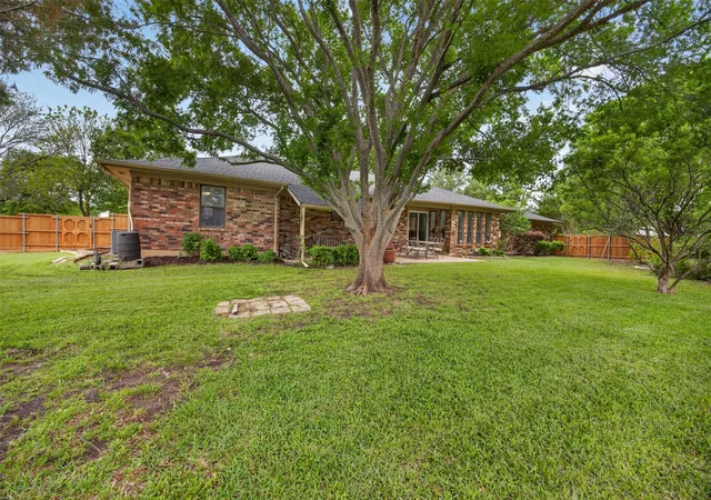 3rd image of 4607 Sachse Rd, Sachse, TX 75048 | MLS# 21245941