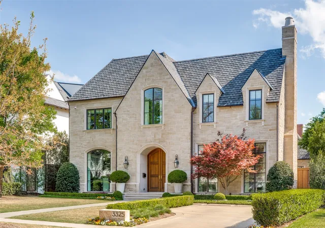 Homes for sale in University Park, TX | 3325 Bryn Mawr Dr, University Park, TX 75225 | MLS# 21245919