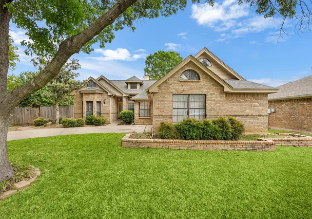 1st image of 2909 Pitkin Dr, Arlington, TX 76006 | MLS# 21245172