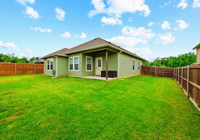 Photo 29 of Single family home for sale at 1512 Kennedy St, Bonham, TX 75418 | MLS# 21240426 | Listing updated on 2026-08-27