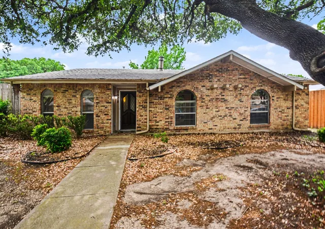 Photo 1 of Single family home for sale at 1408 Vanderbilt Dr, Plano, TX 75023 | MLS# 21245752 | Listing updated on 2026-08-04