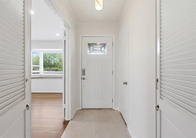 Photo 3 of Single family home for sale at 4419 Abrams Rd, Dallas, TX 75214 | MLS# 21245437 | Listing updated on 2026-08-27