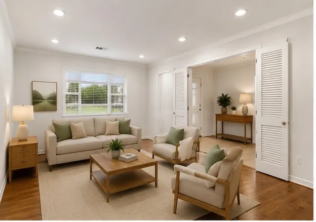 Photo 4 of Single family home for sale at 4419 Abrams Rd, Dallas, TX 75214 | MLS# 21245437 | Listing updated on 2026-08-27