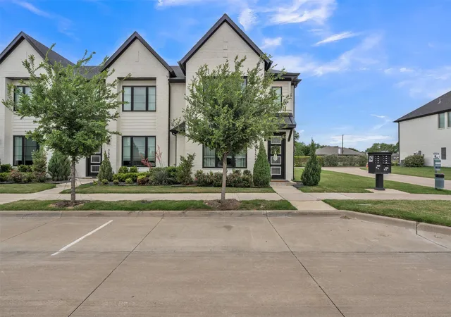 Homes for sale in North Richland Hills, TX | 7549 Reis Ln, North Richland Hills, TX 76182 | MLS# 21245491