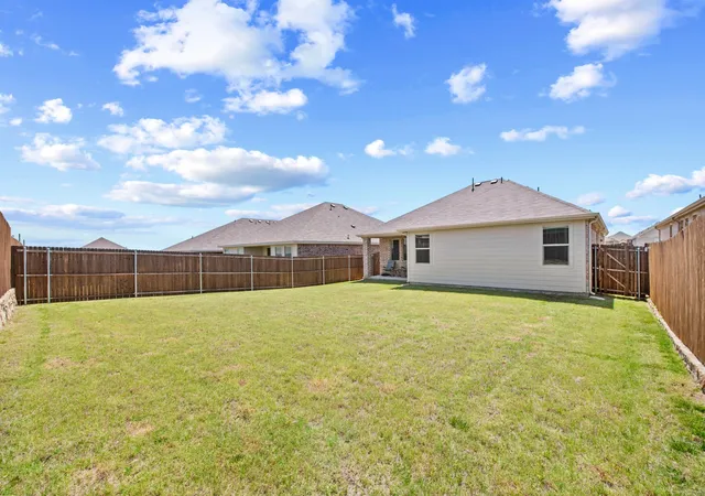26th image of 1810 Memorable Moment Dr, Crandall, TX 75114 | MLS# 21245382