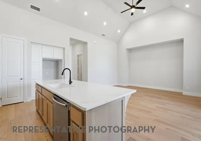 2nd image of 3036 Craftsman Wy, Justin, TX 76247 | MLS# 21246148