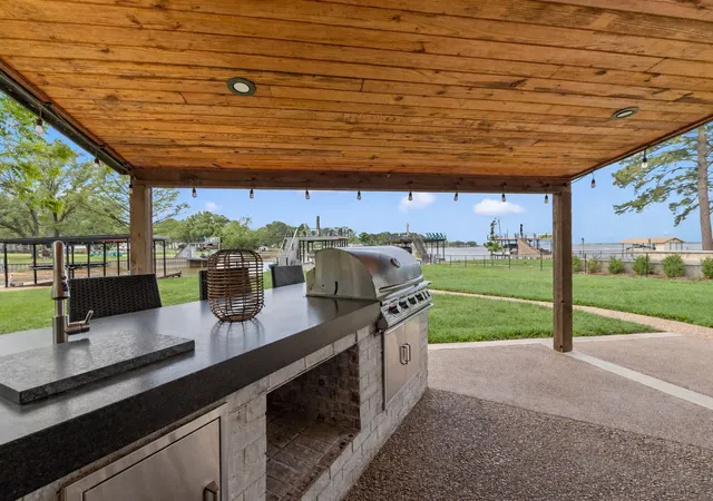 Homes for sale in Trinidad, TX | 125 Xit Ranch Rd, Trinidad, TX 75163 | MLS# 21245638