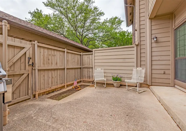 Homes for sale in Dallas, TX | 9910 Royal Lane, Dallas, TX 75231 | Houzeo