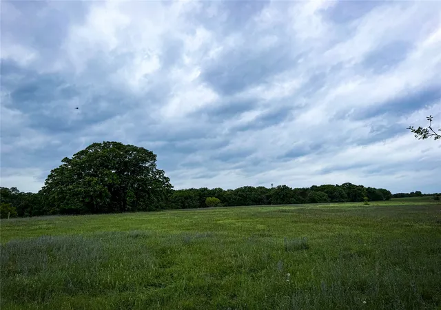 Photo 1 of Land for sale at 201 Campbell Ln, Springtown, TX 76082 | MLS# 21246271 | Listing updated on 2026-09-16