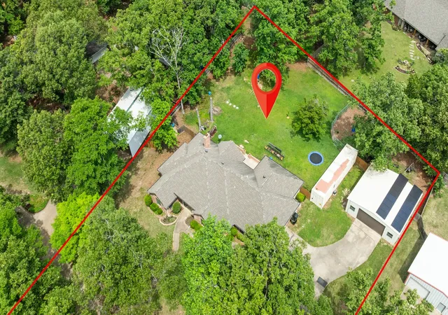 Homes for sale in Powderly, TX | 212 Wooded Hills Dr, Powderly, TX 75473 | MLS# 21246352