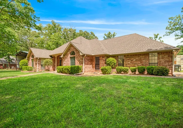 Homes for sale in Powderly, TX | 212 Wooded Hills Dr, Powderly, TX 75473 | MLS# 21246352