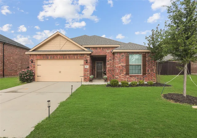 Homes for sale in Sanger, TX | 186 Aster Dr, Sanger, TX 76266 | MLS# 21245519