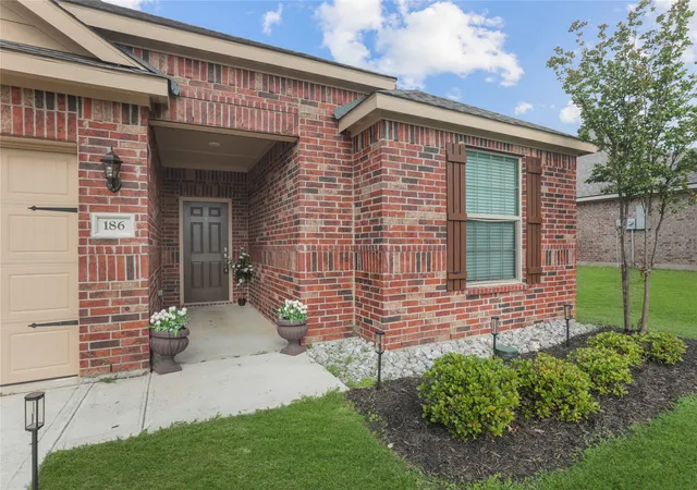 Homes for sale in Sanger, TX | 186 Aster Dr, Sanger, TX 76266 | MLS# 21245519