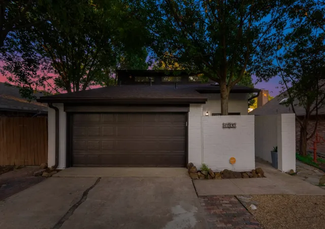 Photo 2 of Single family home for sale at 17920 Hillcrest Rd, Dallas, TX 75252 | MLS# 21246373 | Listing updated on 2026-08-26