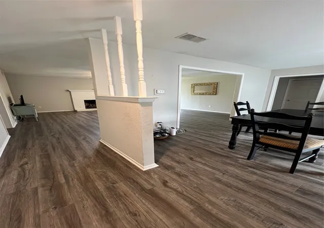 Photo 3 of Single family home for sale at 2809 N Murco Dr, Mineral Wells, TX 76067 | MLS# 21245383 | Listing updated on 2026-10-07
