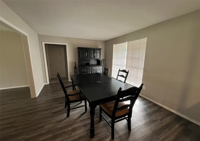 Photo 4 of Single family home for sale at 2809 N Murco Dr, Mineral Wells, TX 76067 | MLS# 21245383 | Listing updated on 2026-10-07