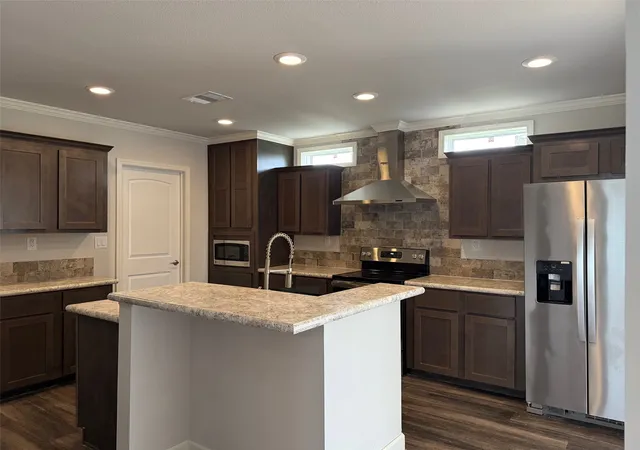 Photo 3 of Manufactured home for sale at 5945 County Road 1017, Joshua, TX 76058 | MLS# 21246675 | Listing updated on 2026-08-27