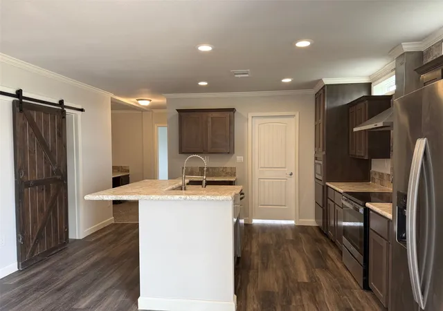 Photo 4 of Manufactured home for sale at 5945 County Road 1017, Joshua, TX 76058 | MLS# 21246675 | Listing updated on 2026-08-27