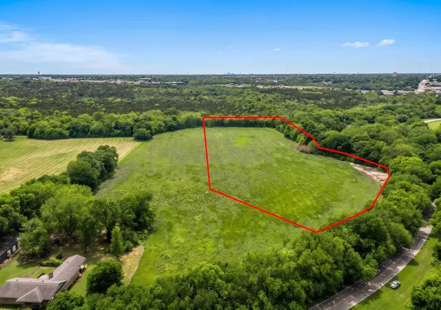 Photo 2 of Land for sale at 2600 W Main St, Lancaster, TX 75146 | MLS# 21246692 | Listing updated on 2026-07-21