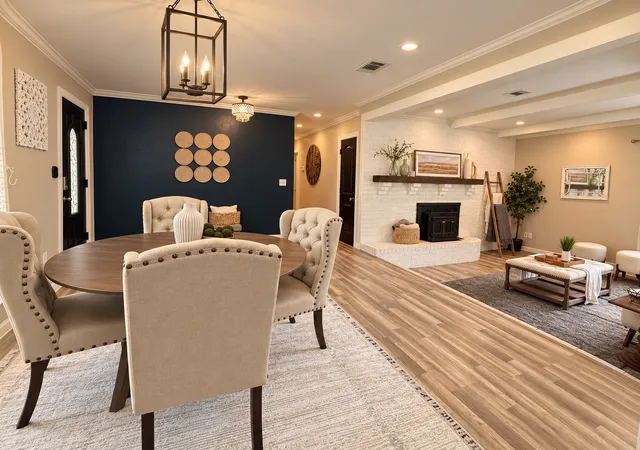 Photo 1 of Single family home for sale at 126 Oak Ln, Burleson, TX 76028 | MLS# 21245611 | Listing updated on 2026-09-18