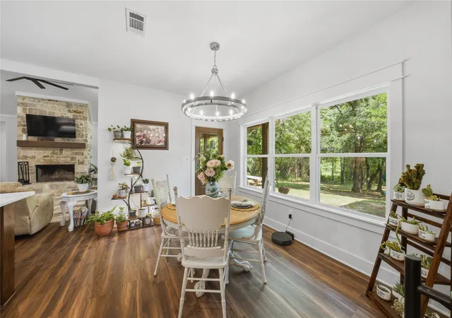 Photo 2 of Single family home for sale at 7600 County Road 1500, Athens, TX 75751 | MLS# 21245288 | Listing updated on 2026-10-05