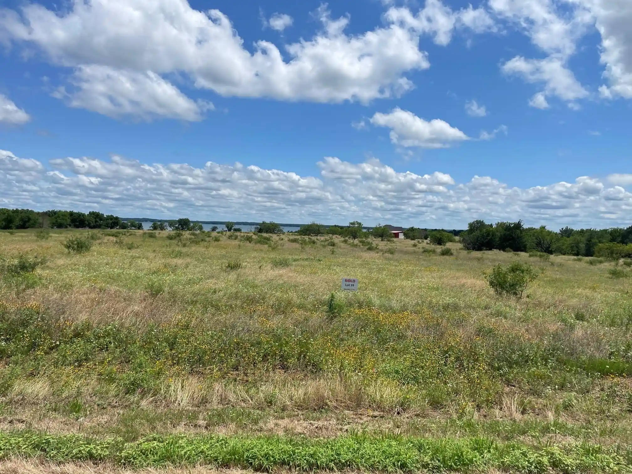 Photo 1 of Land for sale at Lot 39 Crestview, Corsicana, TX 75109 | MLS# 21245380 | Listing updated on 2026-10-17