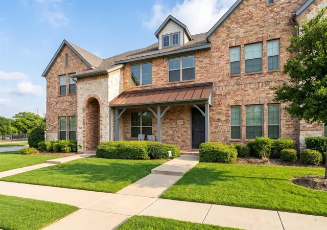 Homes for sale in Garland, TX | 2610 Dodson St, Garland, TX 75042 | MLS# 21244457