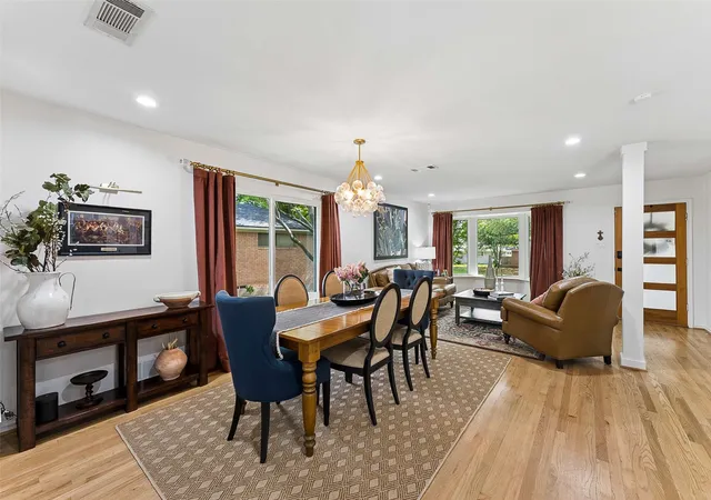 Photo 3 of Single family home for sale at 6735 Kingsbury Dr, Dallas, TX 75231 | MLS# 21239099 | Listing updated on 2026-08-30