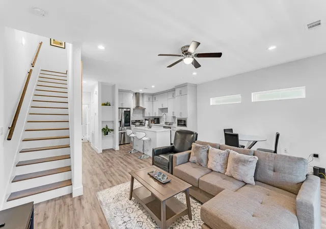 Photo 1 of Single family home for sale at 162 S Cisco St, Dallas, TX 75246 | MLS# 21242714 | Listing updated on 2026-08-31