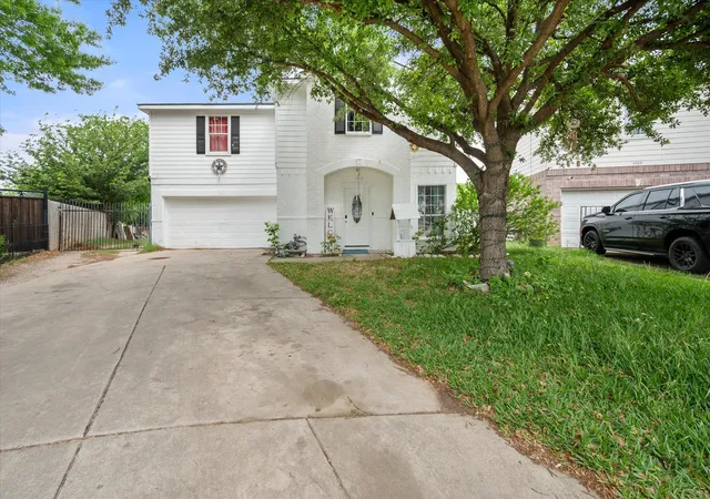 Photo 1 of Single family home for sale at 3005 Ronay Dr, Fort Worth, TX 76140 | MLS# 21234776 | Listing updated on 2026-07-21