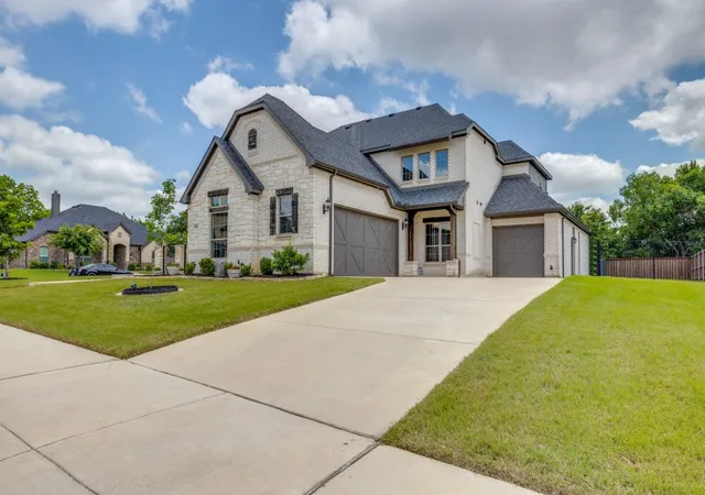 2nd image of 801 Toby Trl, Mansfield, TX 76063 | MLS# 21243949