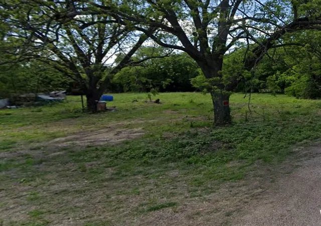 Photo 2 of Land for sale at 104 Short St, Grandview, TX 76050 | MLS# 21247076 | Listing updated on 2026-08-21