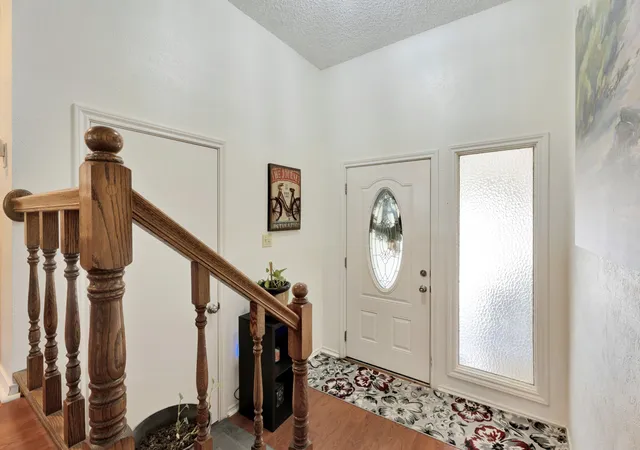 3rd image of 4507 Overlook Ct, Granbury, TX 76049 | MLS# 21239026