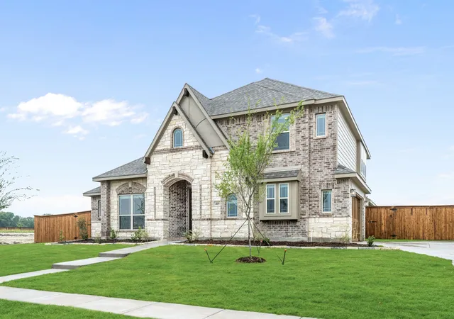 Homes for sale in Red Oak, TX | 409 Loftsmoor Ln, Red Oak, TX 75154 | MLS# 21247253