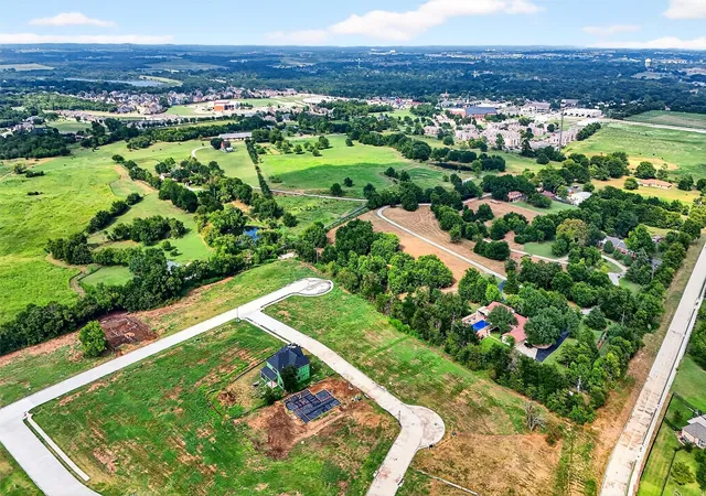 4th image of 1809 Heritage Creek Dr, Sherman, TX 75092 | MLS# 21247388
