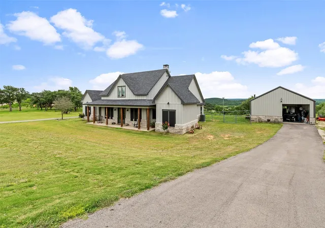Homes for sale in Graford, TX | 3017 Shooting Star Ct, Graford, TX 76449 | MLS# 21231446