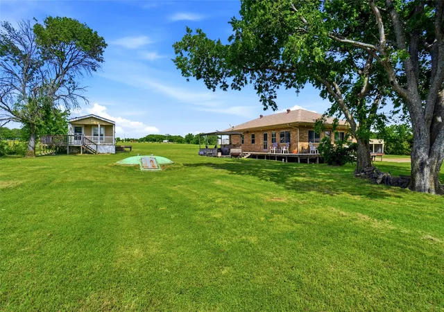 Homes for sale in Krum, TX | 8983 W Odneal Rd, Krum, TX 76249 | MLS# 21246849