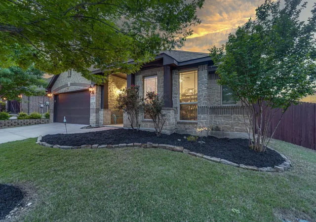 Homes for sale in Midlothian, TX | 1505 Park Meadow Dr, Midlothian, TX 76065 | MLS# 21241851
