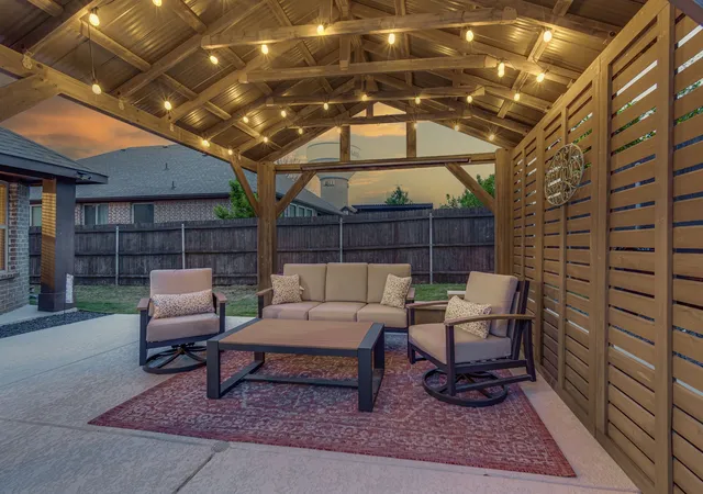 Homes for sale in Midlothian, TX | 1505 Park Meadow Dr, Midlothian, TX 76065 | MLS# 21241851